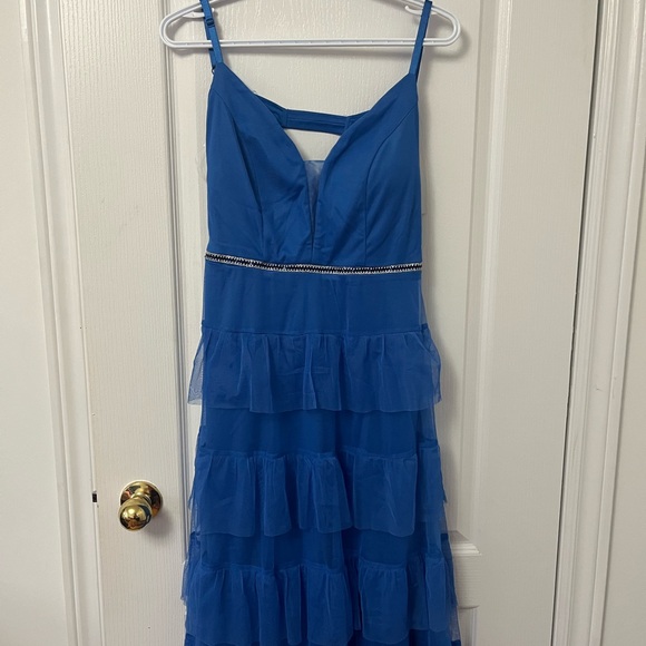 Blue Ruffled Sleeveless Dress - Picture 1 of 2